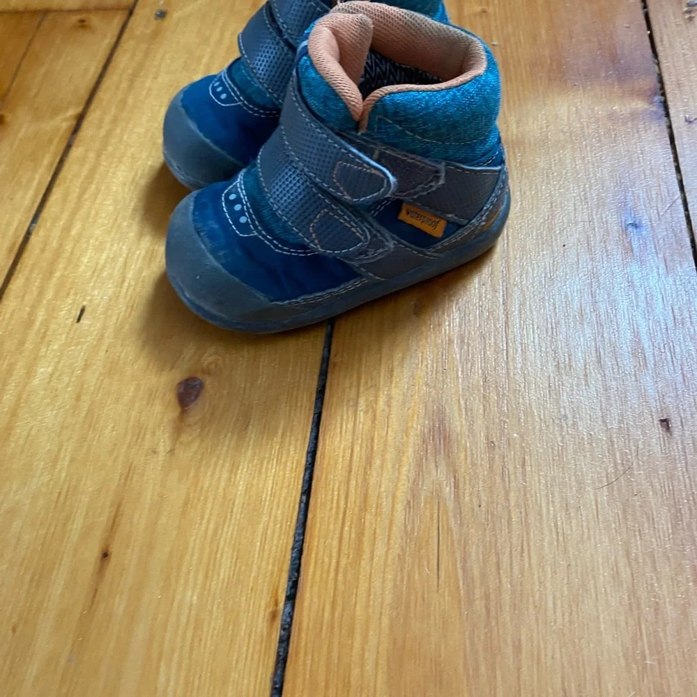 See Kai Run Waterproof Boot - Picture 5 of 6